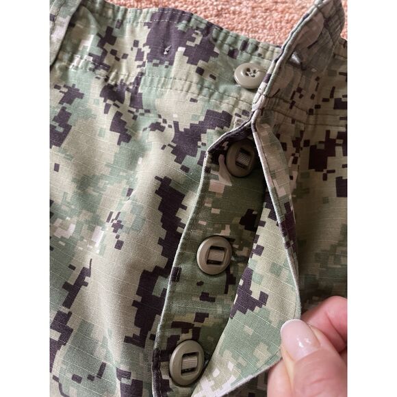 US Navy NWU Type III Camo Pants Military Cargo Ripstop Small Short - Picture 3 of 10